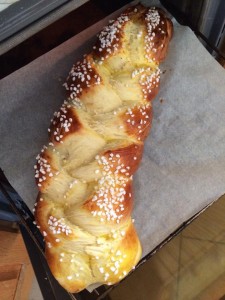 brioche-extra-moelleuse-tressee-hgt-jrine