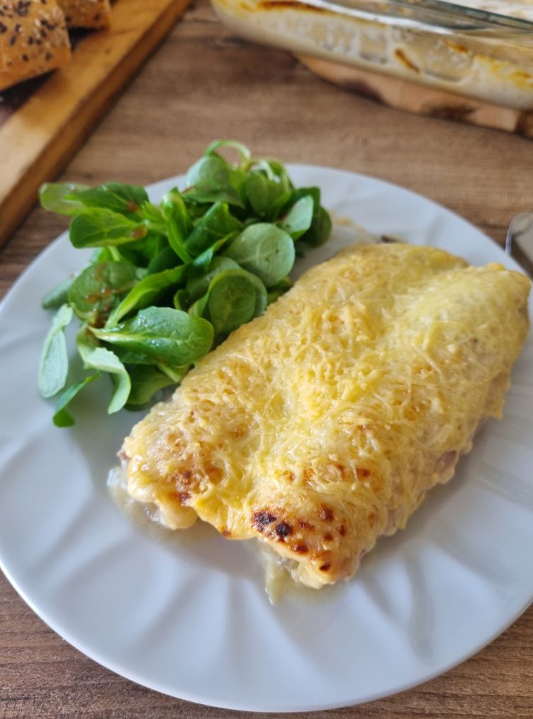 Endives au jambon, béchamel et fromage