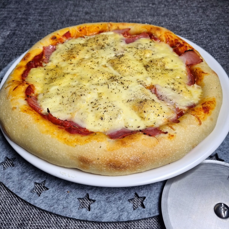 Pizza fromage à raclette