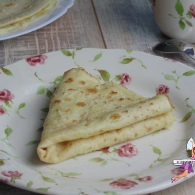 Crêpes à l’épeautre et lait d’amande