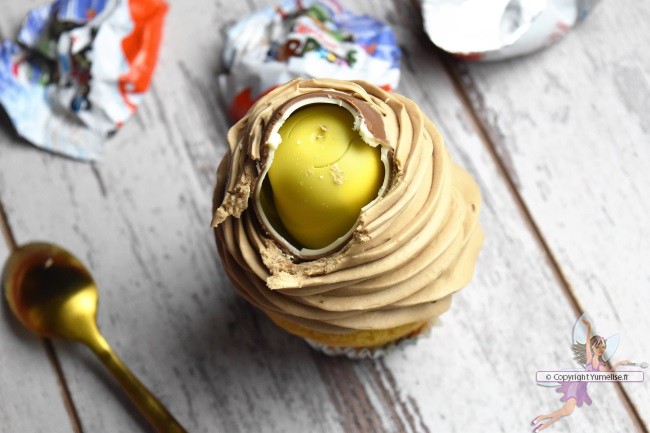 Cupcakes Au Kinder Surprise Cakes Au Chocolat Au Lait