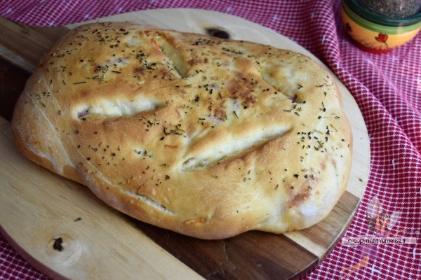 fougasse aux lardons et fromage