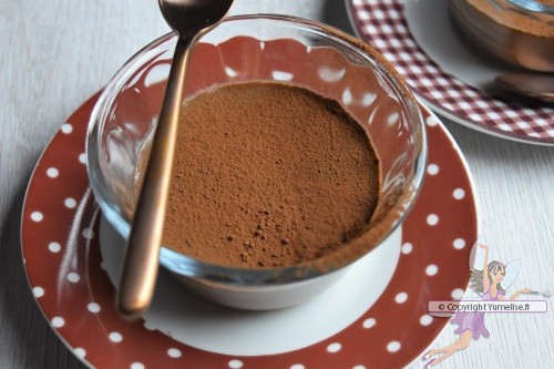 Pot de creme au chocolat