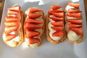 éclairs avec les fraises