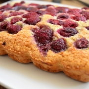 le fondant avec 7 up et framboises doré