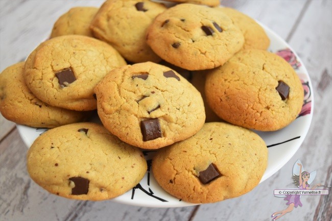 cookies à la noisette, lait concentré sucré, chocolat