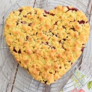 gâteau crumble rhubarbe framboise sur volette