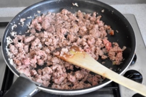 cuisson de la viande pour lasagnes