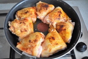 hauts de cuisse de poulet dorés