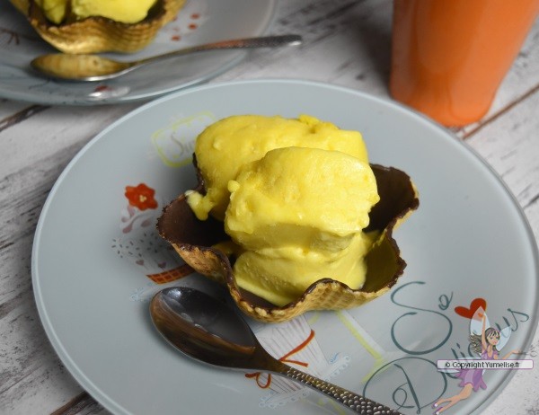 sorbet à la mangue en coupe