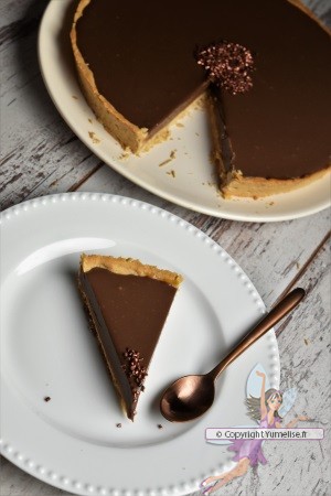 Tarte chocolat, caramel de cidre et piment d'Espelette