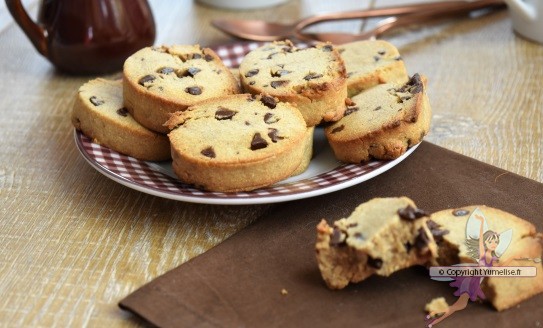 Sables A La Farine De Chataigne Noisette Et Chocolat Biscuits