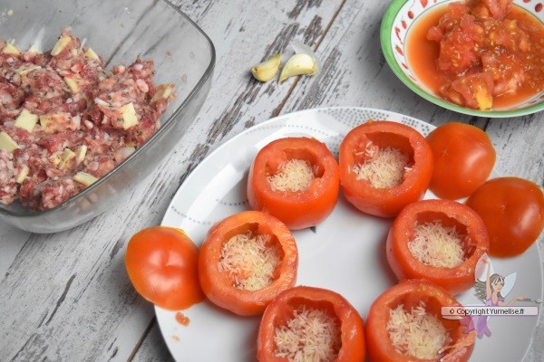 préparation des tomates farcies