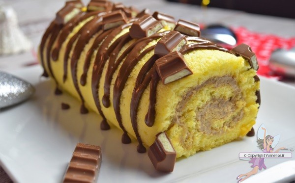 Recette : Bûche de Noël avec insert Kinder Bueno