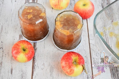 Confiture de pommes aux épices de Noël - accompagnement du petit-déjeuner