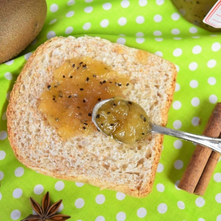 cuillère de confiture d'hiver