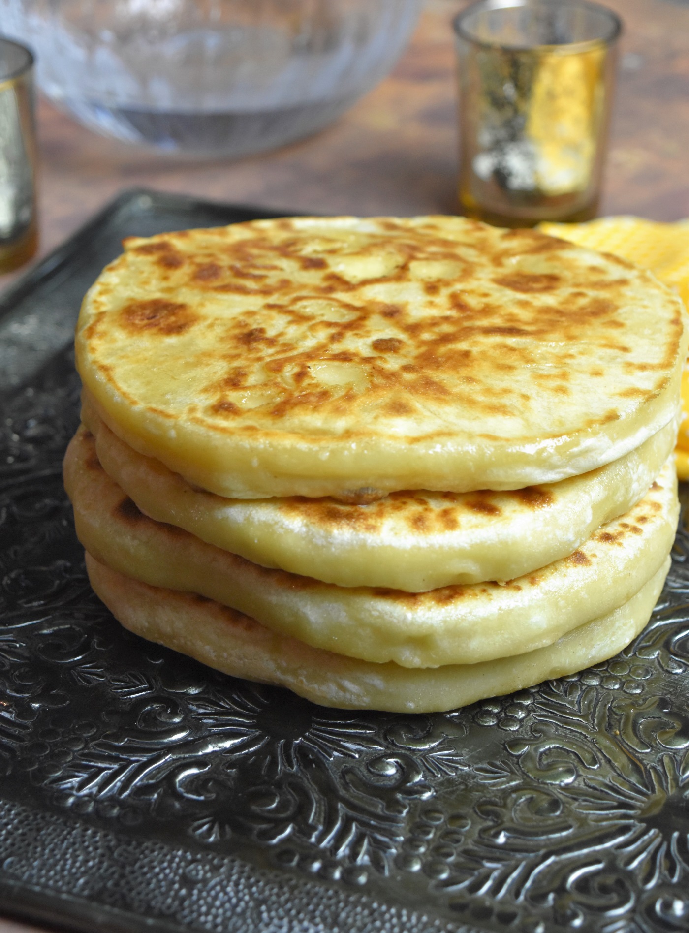 pains au fromage à la po^le cuits