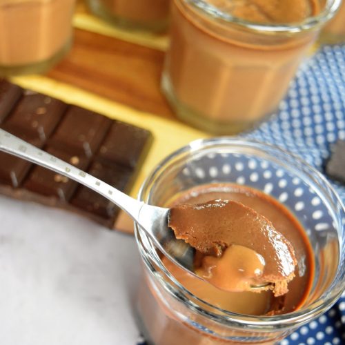 Crèmes au chocolat et lait concentré sucré