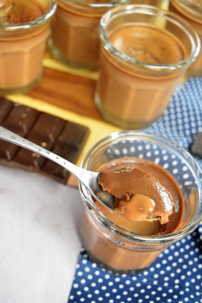 Crèmes au chocolat et lait concentré sucré