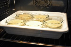 Flans au sirop de fleur de coco au bain-marie