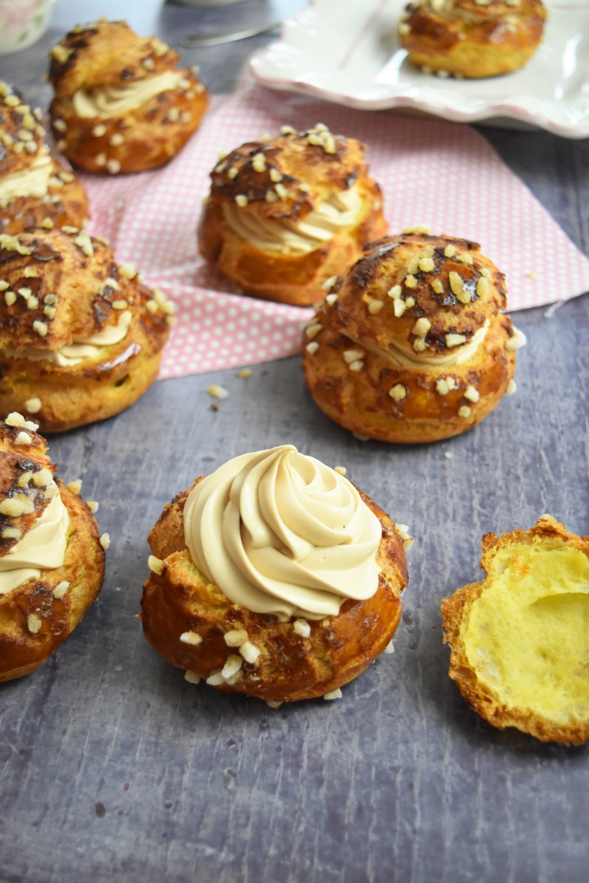 Choux à la ganache montée au praliné