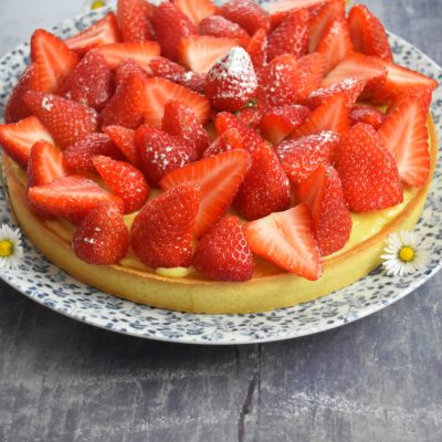 Tarte aux fraises, crèmes amande et pâtissière