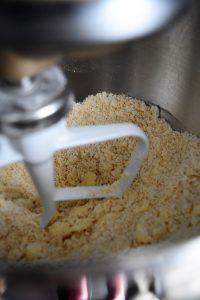 mélange sablonneux pour pâte