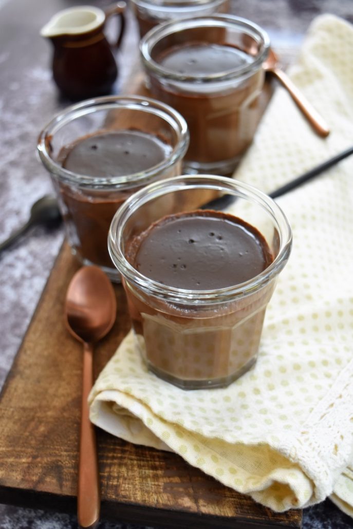 Petites crèmes au chocolat et lait d'amande (sans oeuf et sans