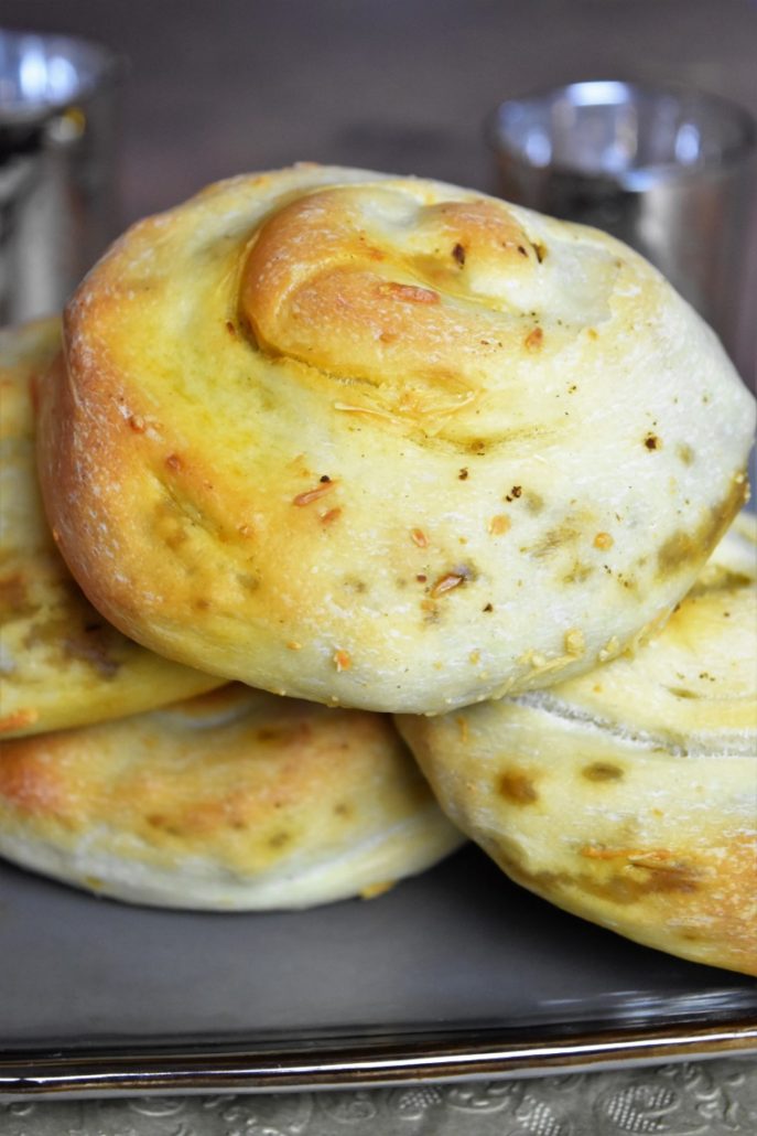 meloui au four farci à la viande et fromage