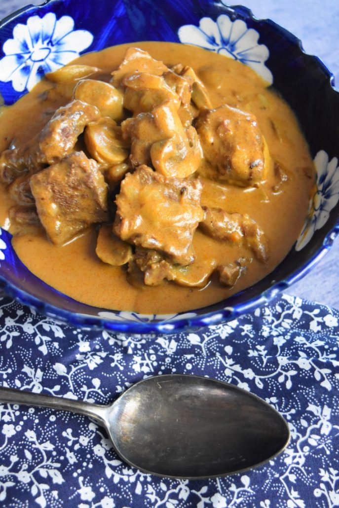 Boeuf stroganoff