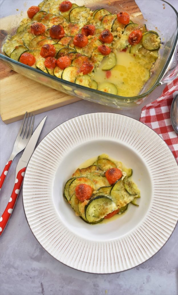 Gratin aux courgettes, tomates et fromages