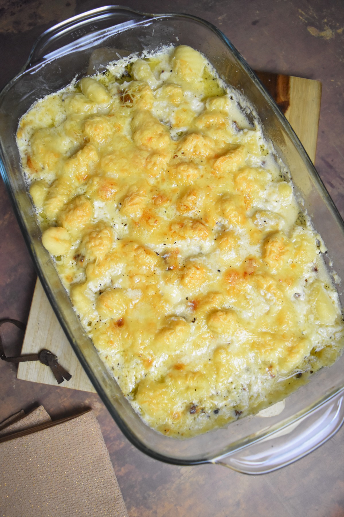 Gratin de gnocchi au poulet et aux fromages