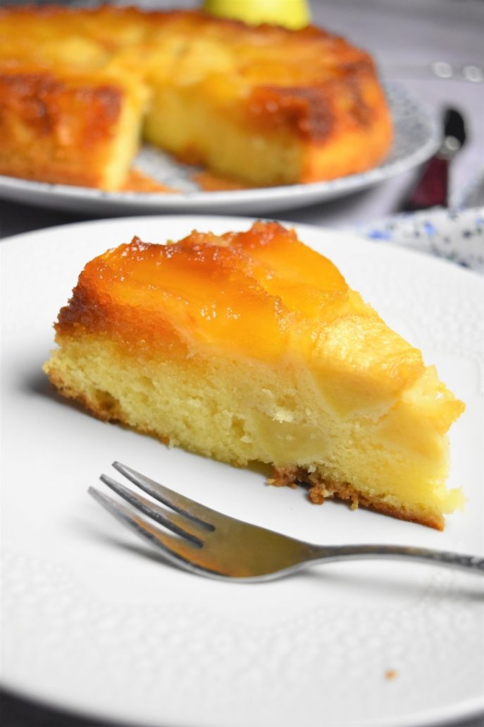 Gâteau aux pommes et caramel