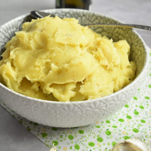 Purée à l'ail et huile d'olive