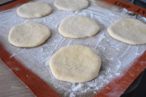 Pâte briochée pour beignets