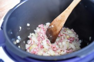 Oignons te lardons revenus pour tartiflette