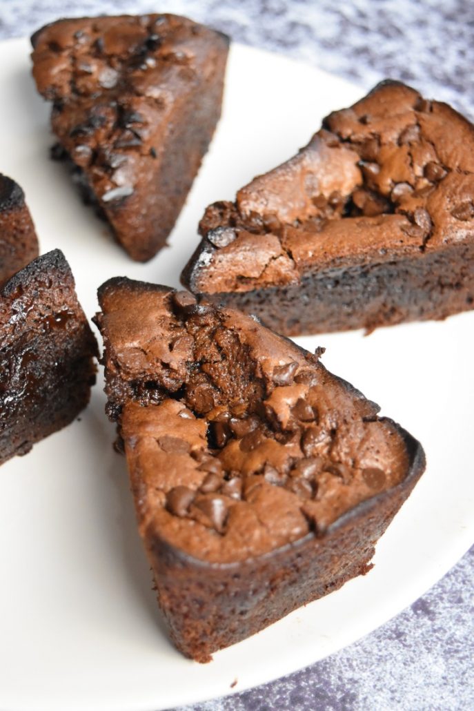 Fondants au chocolat dans le moule à parts