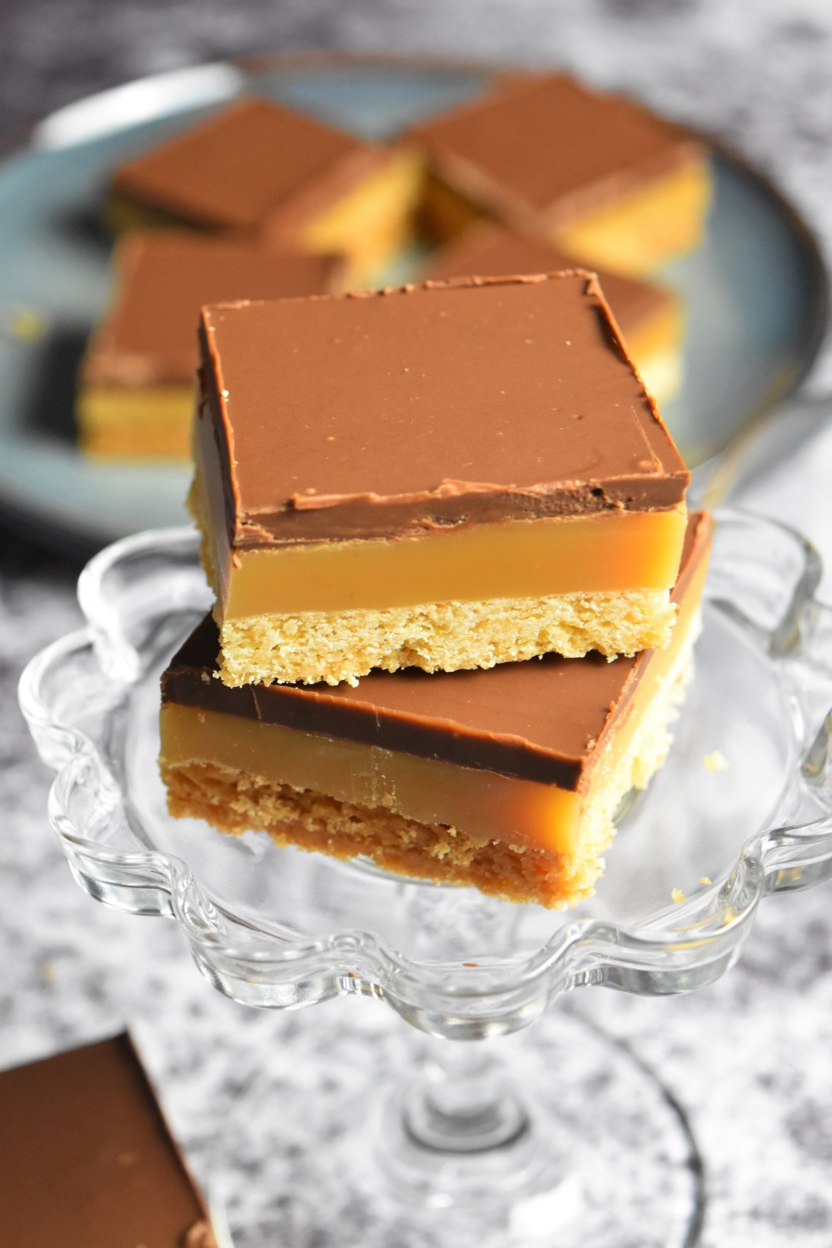 Barres Twix chocolat caramel, la recette facile - Lilie Bakery