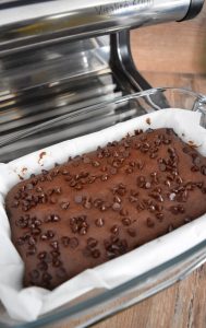 Brownie au beurre de cacahuètes cuit