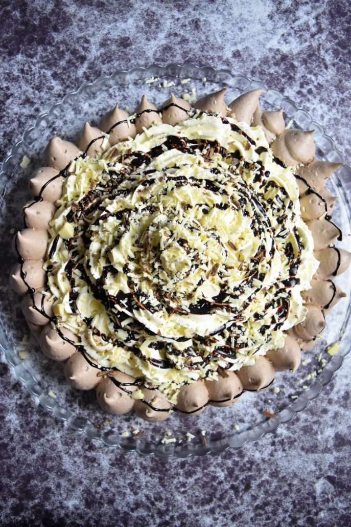 Pavlova à la meringue au chocolat