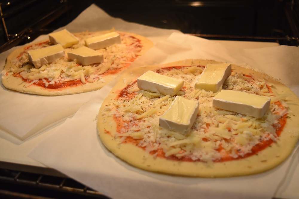 La pierre à pizza pour une cuisson réussie - Terres Cuites de Raujolles
