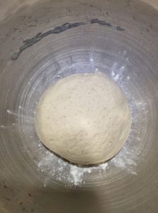 Pâte à pizza au levain au robot