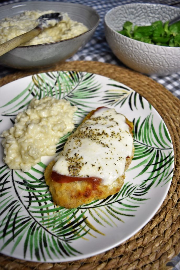 Veau pané et gratiné au jambon et mozzarella