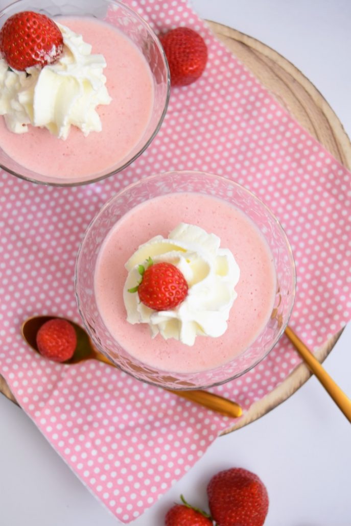 Mousses à la fraise maison facile