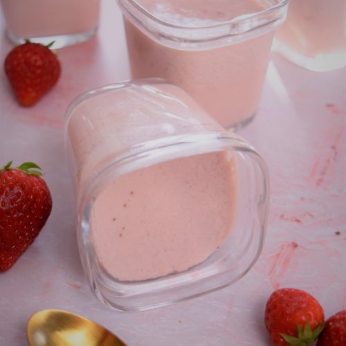 Yaourt aux fraises mixées - recette aux fraises fraîches