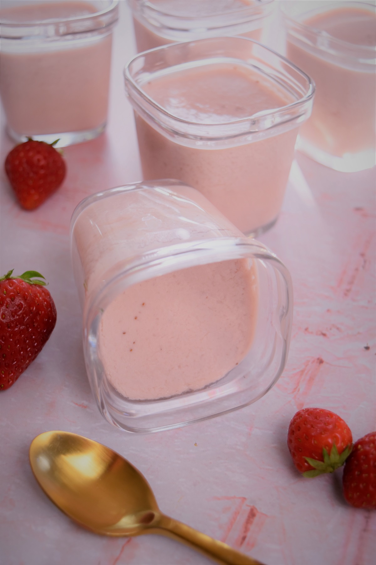 Yaourt aux fraises mixées - recette aux fraises fraîches