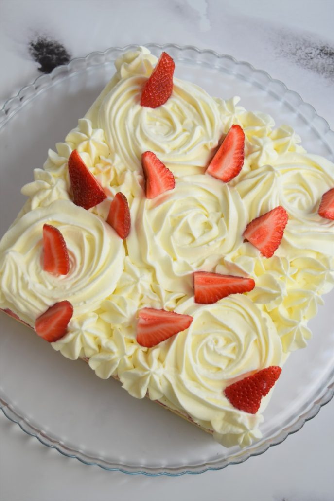 Fraisier à la crème chantilly