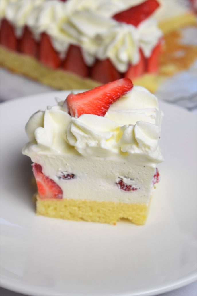 Fraisier à la crème chantilly