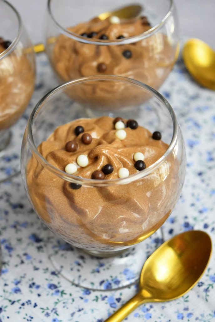 Mousse au chocolat légère aux blancs d'oeufs