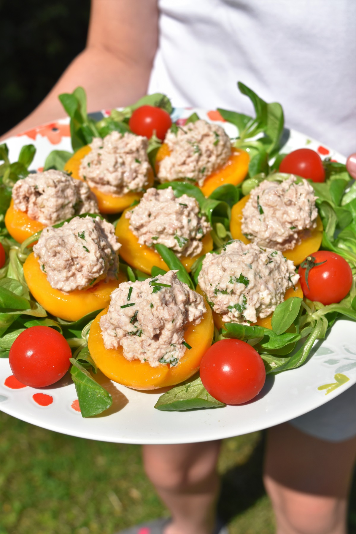 Pêches au thon et mayonnaise